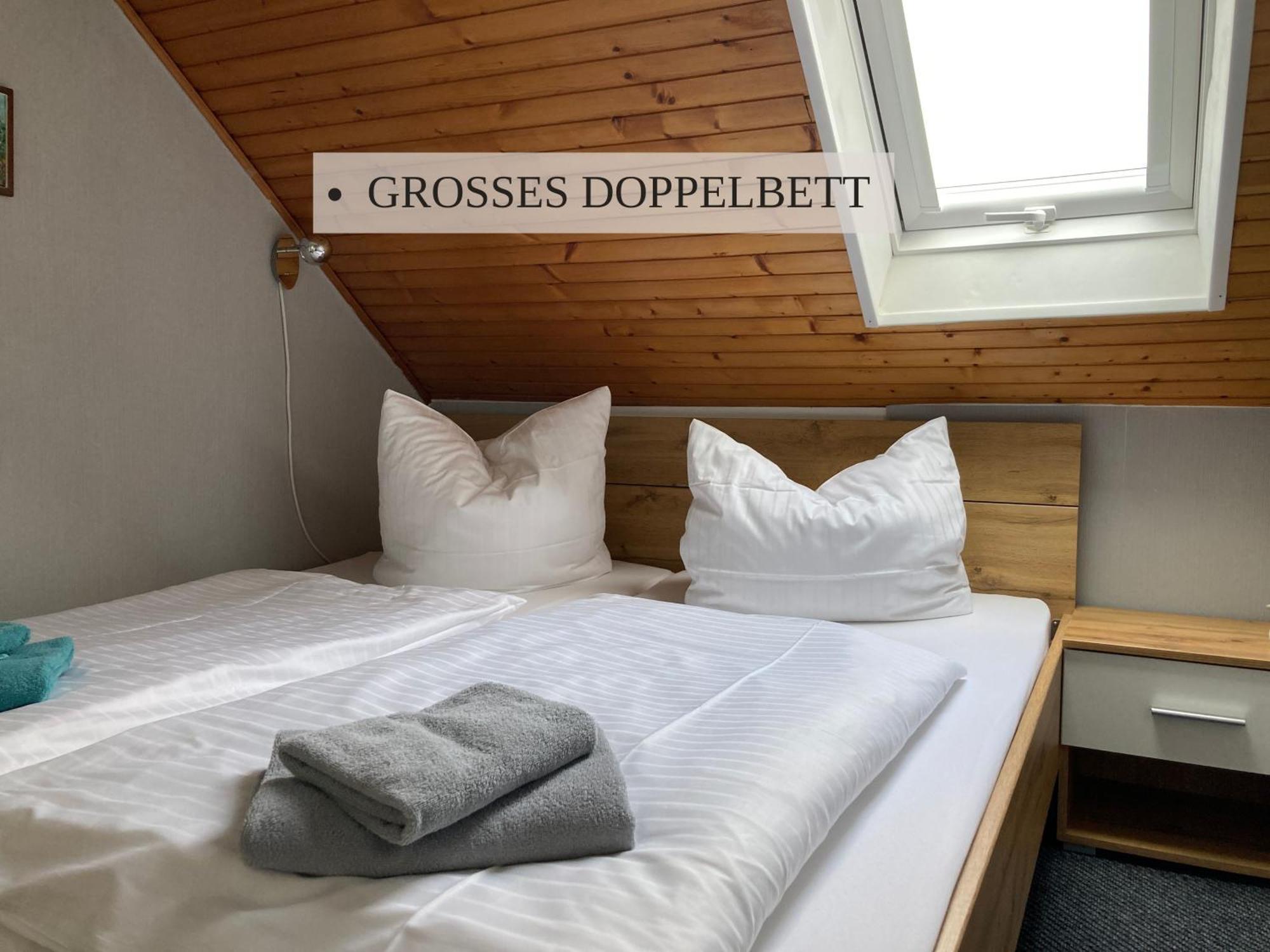 Haus Krabbe Zimmer Ohne Kueche, Fuer 1-2 Personen, Doppelbett, Zentral Gelegen Zwischen Cuxhaven Und Bremerhaven, Hunde Kostenfrei Willkommen, Kostenfreier Parkplatz 뢰멘 외부 사진