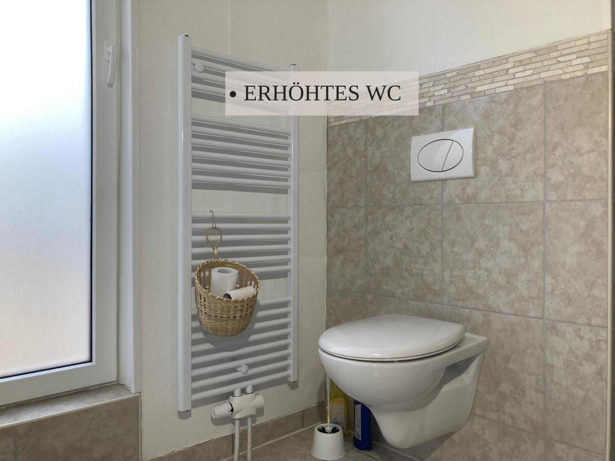 Haus Krabbe Zimmer Ohne Kueche, Fuer 1-2 Personen, Doppelbett, Zentral Gelegen Zwischen Cuxhaven Und Bremerhaven, Hunde Kostenfrei Willkommen, Kostenfreier Parkplatz 뢰멘 외부 사진